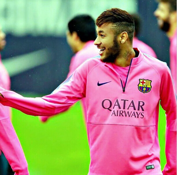 帮助他在各 帮助他在各